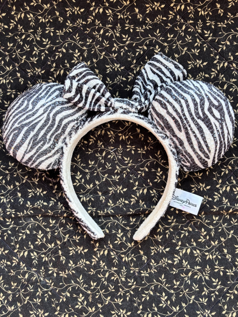 Authentic Disney Parks Animal Kingdom Sequin Zebra Minnie Mouse Ears Headband